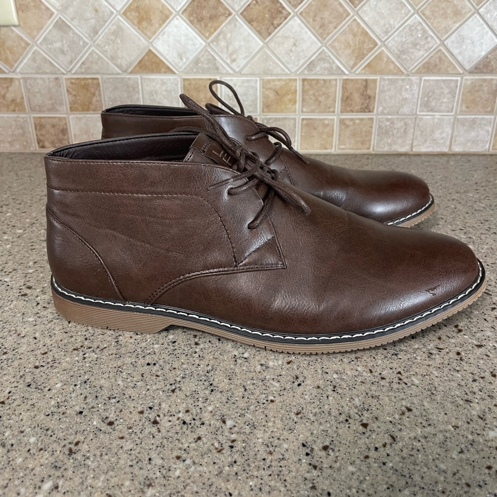 London Fog Men’s Blackburn Chukka Boots in Brown Size 10.5 - Picture 4 of 10